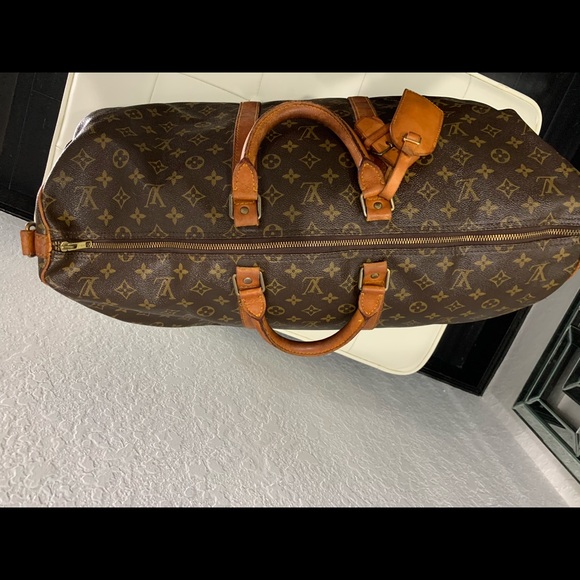 LV KEEPALL BANDOULIERE - Picture 2 of 8